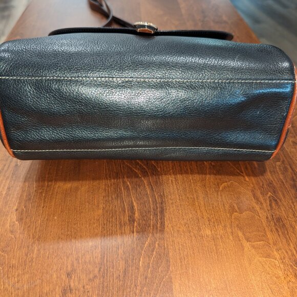 Bally Cross Body Leather Purse Authentic - Picture 10 of 11